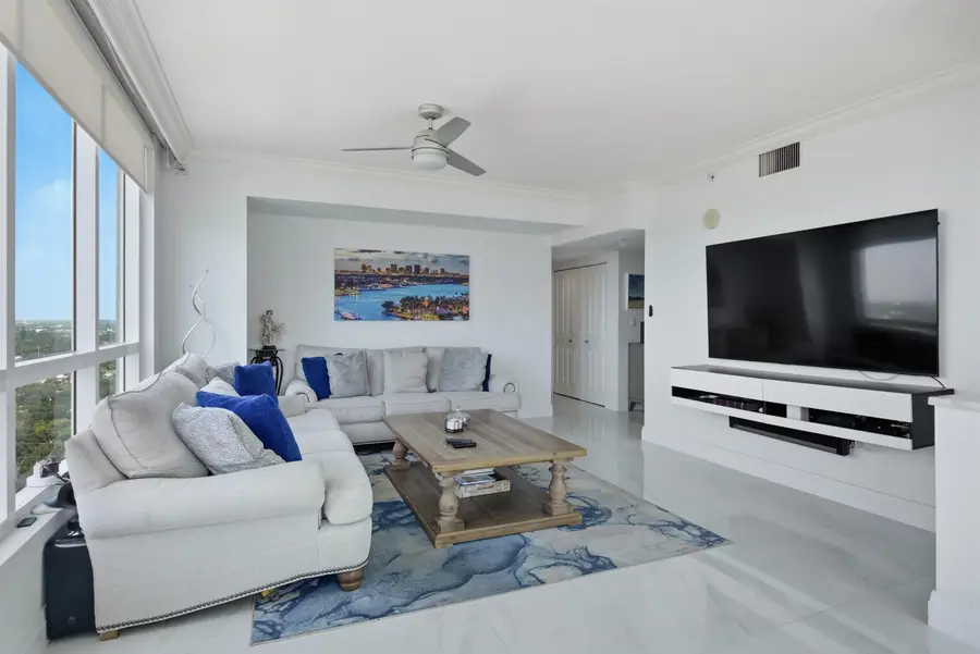 600 W Las Olas Boulevard #1808s, Fort Lauderdale, FL 33312 - #2