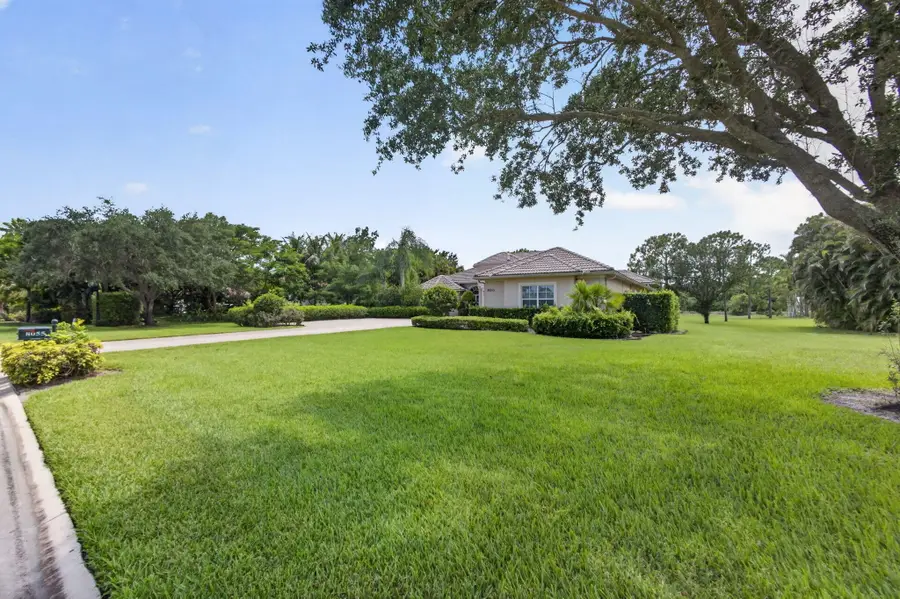 8055 Woodsmuir Drive, West Palm Beach, FL 33412 - #3