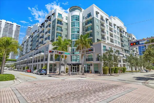 600 S Dixie Highway #825, West Palm Beach, FL 33401
