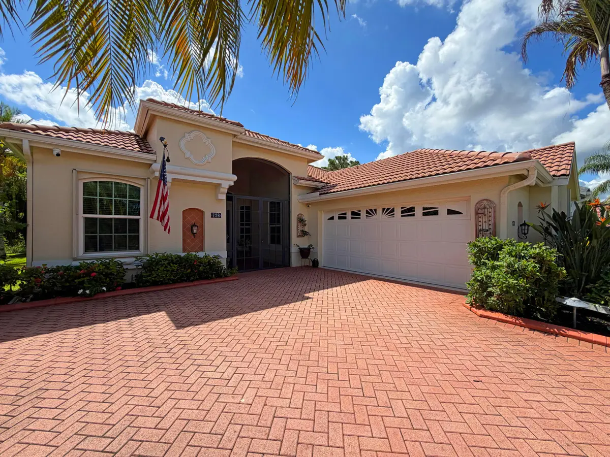 728 SW Lake Charles Circle, Port Saint Lucie, FL 34986 - #1