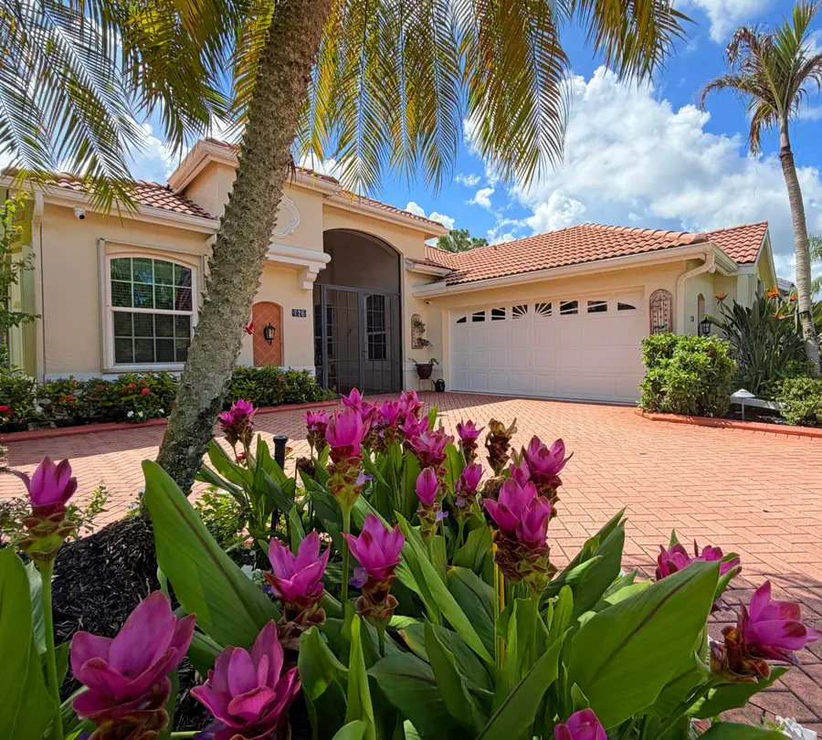 728 SW Lake Charles Circle, Port Saint Lucie, FL 34986 - #3
