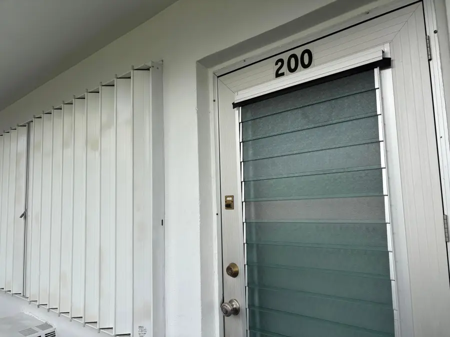 200 Berkshire J, West Palm Beach, FL 33417 - #2