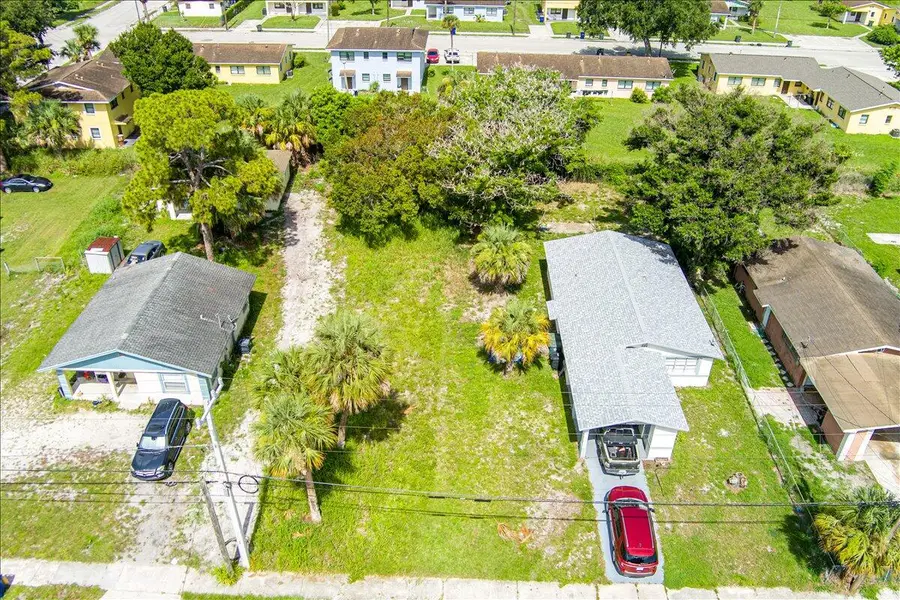 807 N 22nd N Street, Fort Pierce, FL 34950 - #3