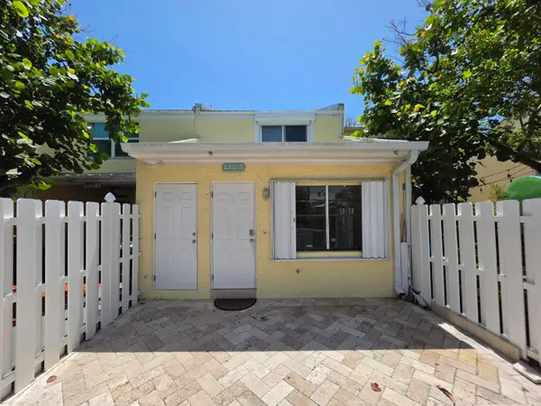 2805 N Highway A1a #B, Fort Pierce, FL 34949