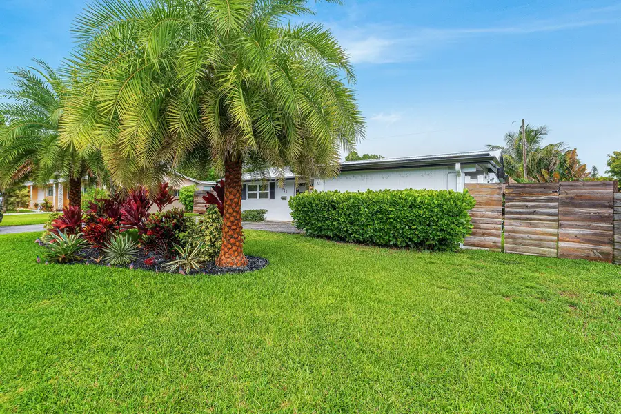 711 Laurel Drive, Lake Park, FL 33403 - #2