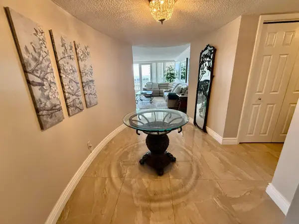 4020 Galt Ocean Drive #1708, Fort Lauderdale, FL 33308