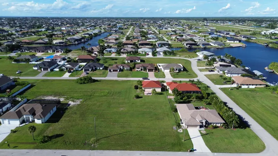 3325 NW 8th Terrace, Cape Coral, FL 33993 - #2