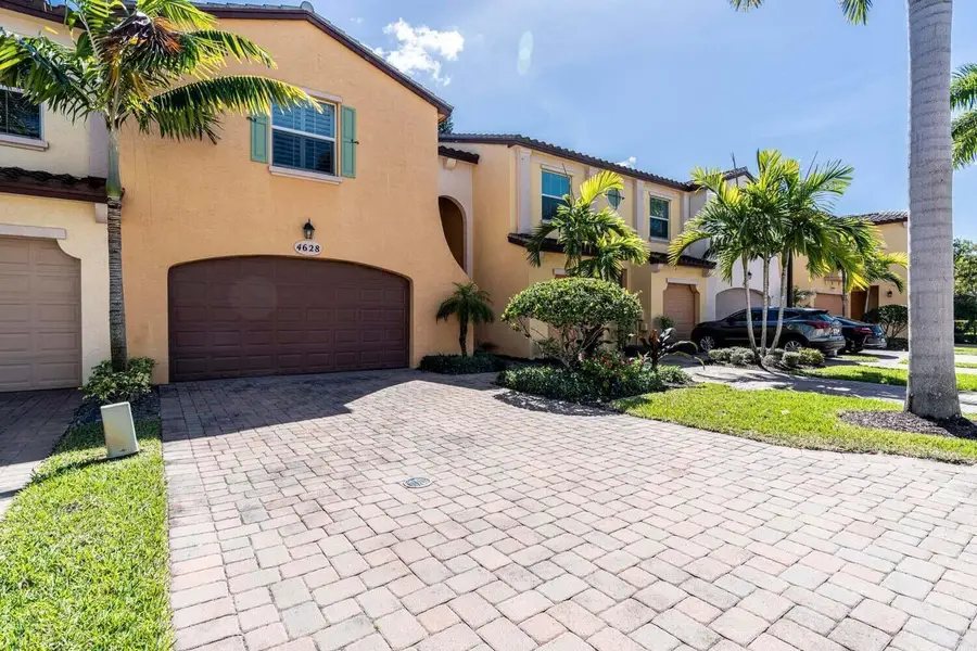 4628 Mediterranean Circle, Palm Beach Gardens, FL 33418 - #3