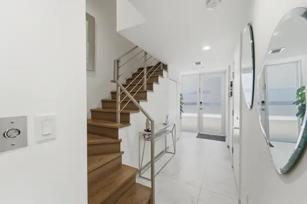 700 NE 14th Avenue #312, Fort Lauderdale, FL 33304