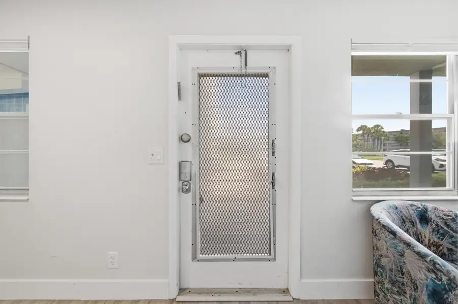 1048 Lincoln C, Boca Raton, FL 33434 - #3