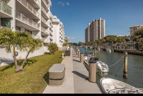 1650 NE 115th Street #103, Miami, FL 33181
