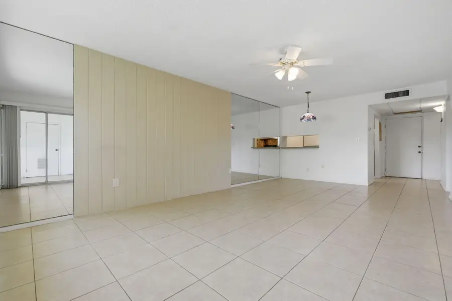 824 SW 9th Street Circle #201, Boca Raton, FL 33486 - #3