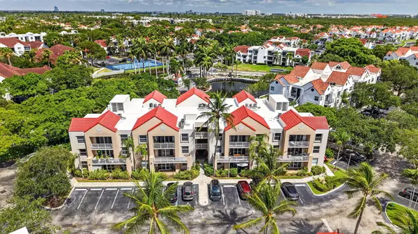 2731 Ocean Club Boulevard #102, Hollywood, FL 33019