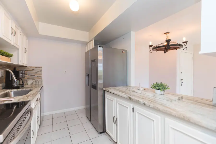 895 N Village Drive N #204, Saint Petersburg, FL 33716 - #3