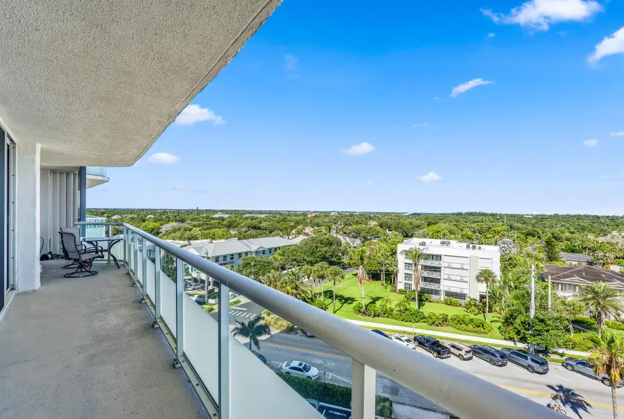 3554 Ocean Drive, Vero Beach, FL 32963 - #3
