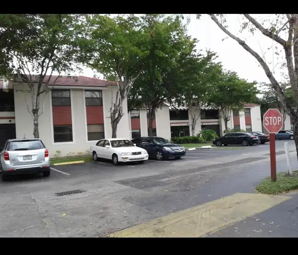 20015 NE 3rd Court #5, Miami, FL 33161