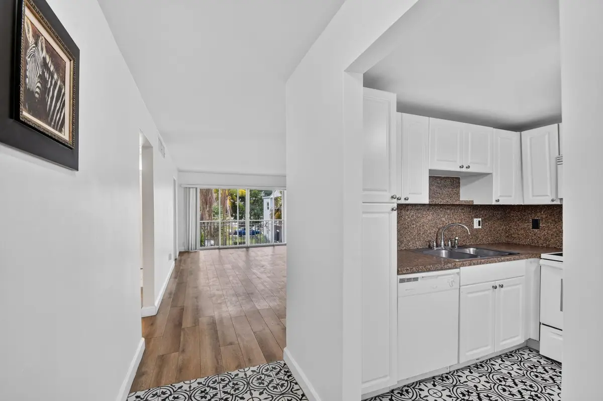 1505 Crescent Circle #B24, Lake Park, FL 33403 - #1