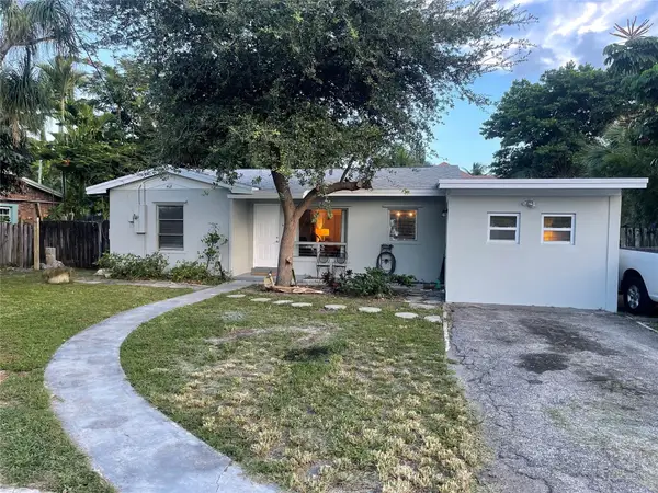 904 SE 12th Street, Fort Lauderdale, FL 33316