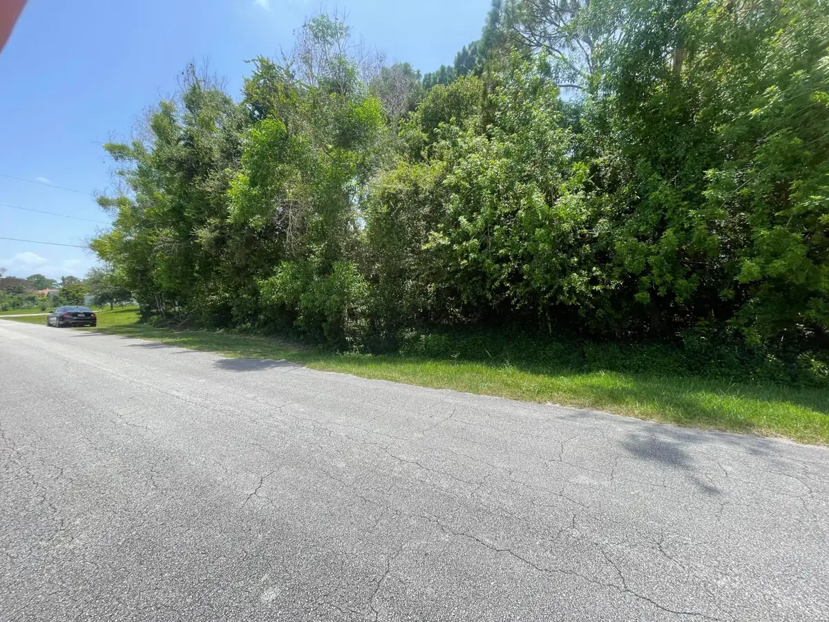 638 NW Grenada Street, Port Saint Lucie, FL 34983 - #1