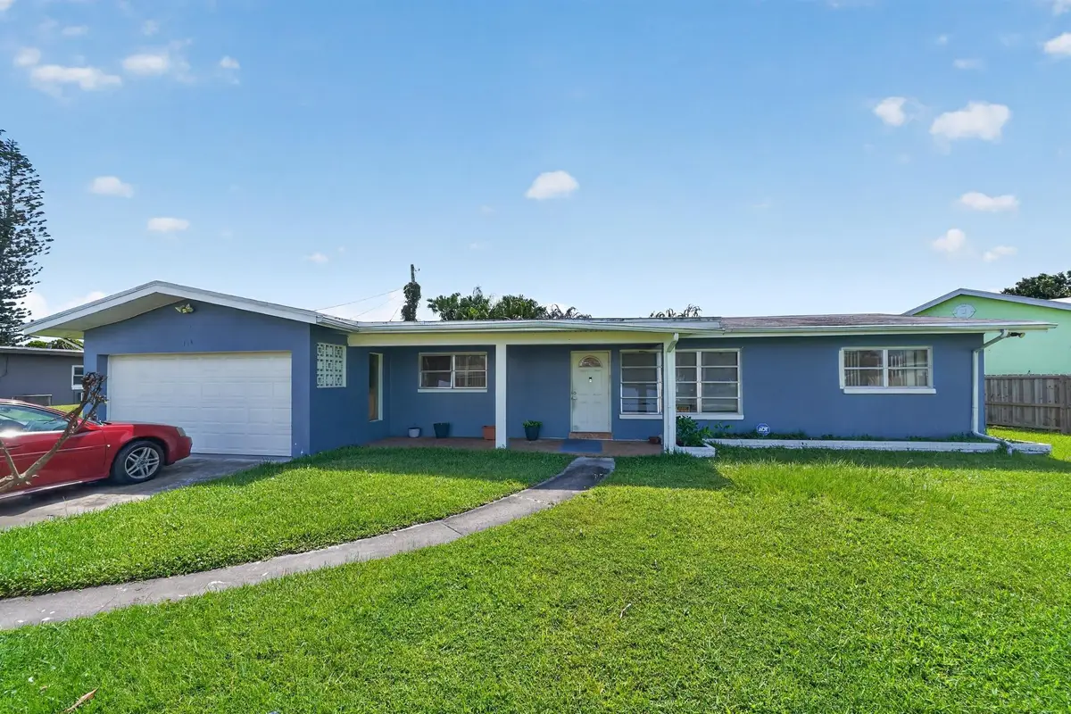 113 W Arbor Avenue, Port Saint Lucie, FL 34952 - #1