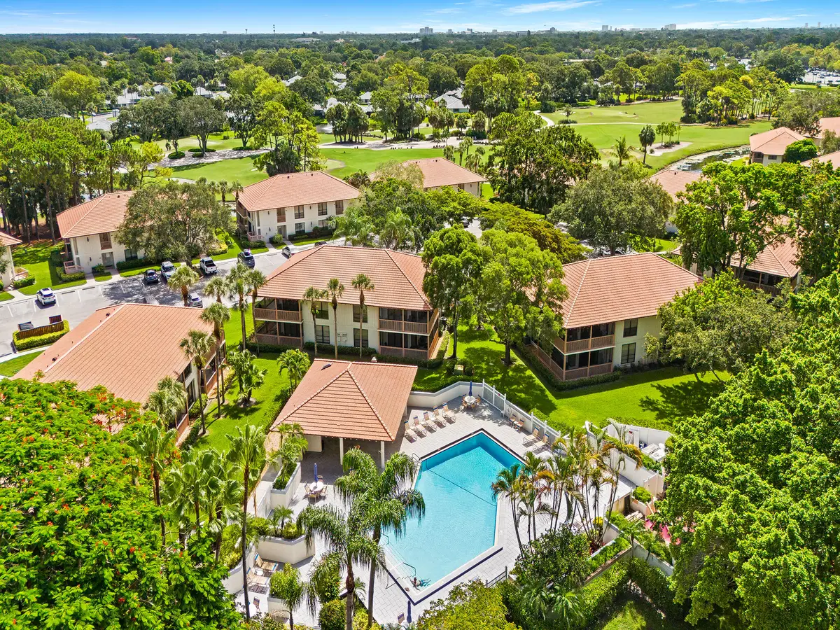 218 Brackenwood Terrace, Palm Beach Gardens, FL 33418 - #1