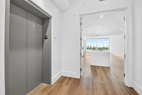 220 Lake Shore Drive #1506, Lake Park, FL 33403