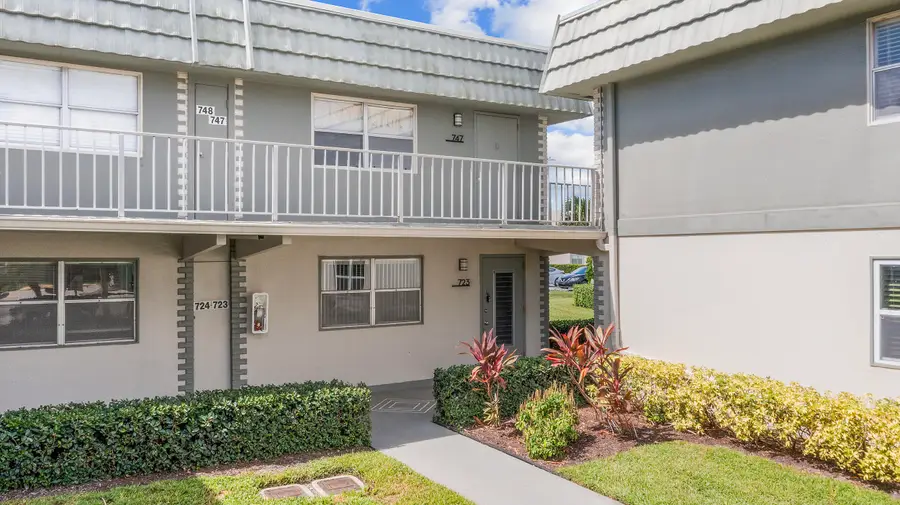723 Flanders P, Delray Beach, FL 33484 - #3