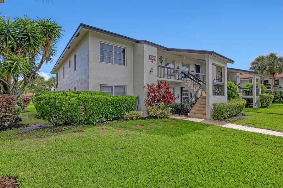 5620 Spindle Palm Court #E, Delray Beach, FL 33484 - #2
