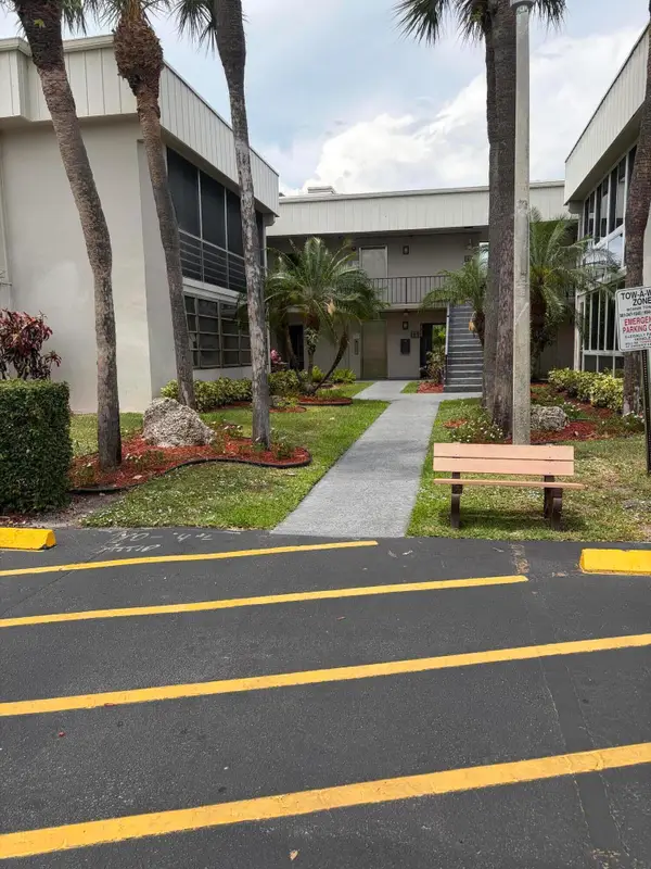 156 Capri D, Delray Beach, FL 33484