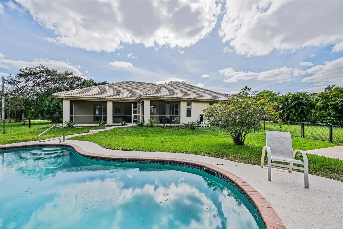 8671 155th Place N, Palm Beach Gardens, FL 33418 - #1