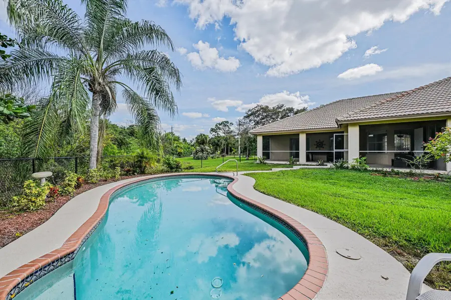 8671 155th Place N, Palm Beach Gardens, FL 33418 - #2