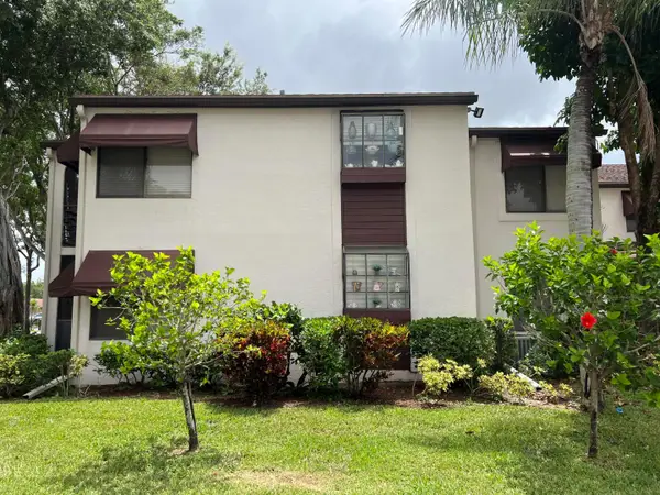 5068 Rose Hill Drive #102, Boynton Beach, FL 33437