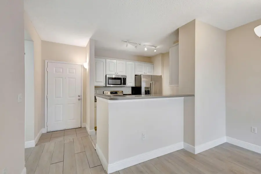 780 S Sapodilla Avenue #203, West Palm Beach, FL 33401 - #3