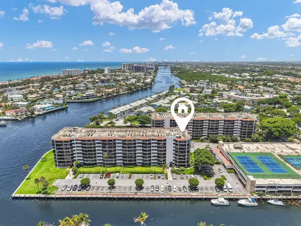899 Jeffery Street #301, Boca Raton, FL 33487