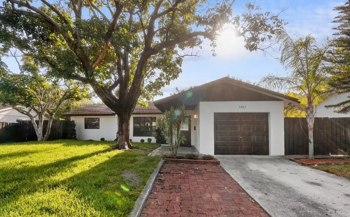 1661 NW 1st Avenue, Pompano Beach, FL 33060 - #1