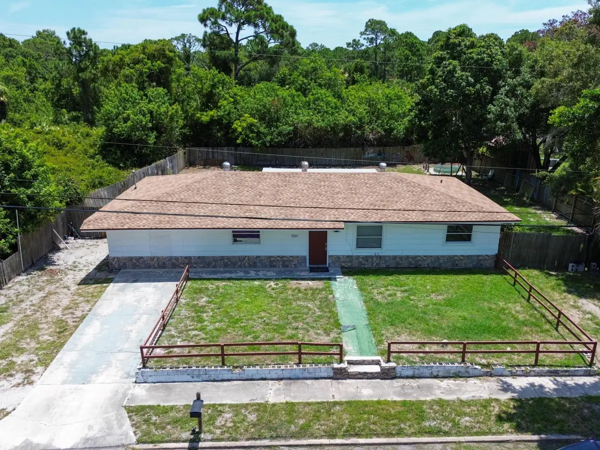 3024 W Dixie Boulevard, Fort Pierce, FL 34946 - #1