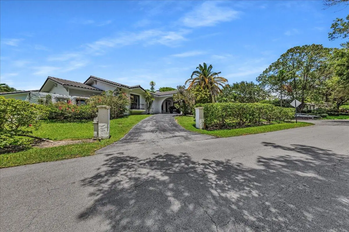 5901 SW 136th Street, Pinecrest, FL 33156 - #1
