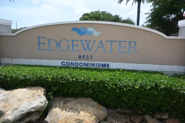 8721 Wiles Road #305, Coral Springs, FL 33067