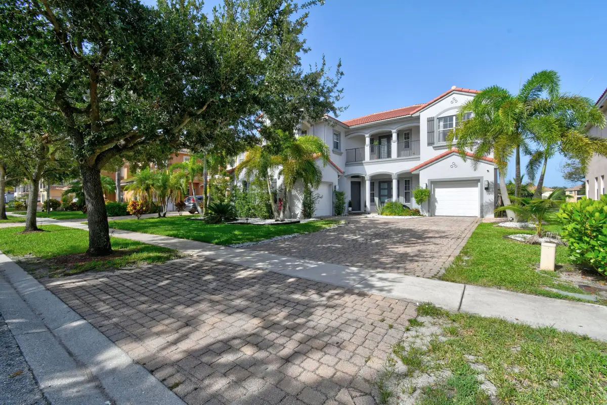 700 Cresta Circle, West Palm Beach, FL 33413 - #1