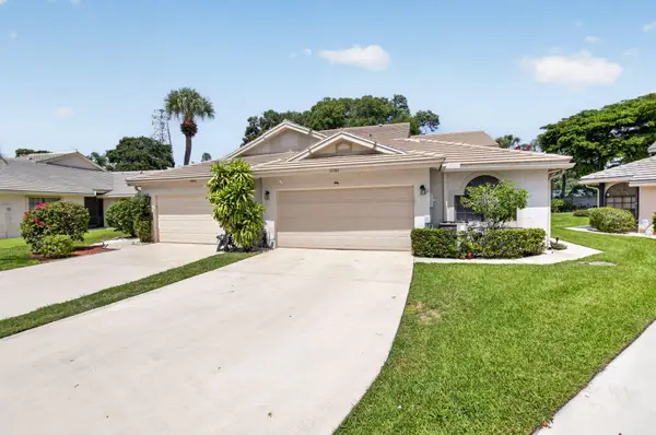 10984 Stafford Circle S, Boynton Beach, FL 33436