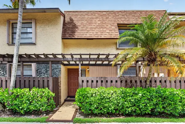 1133 NW 79th Drive, Plantation, FL 33322