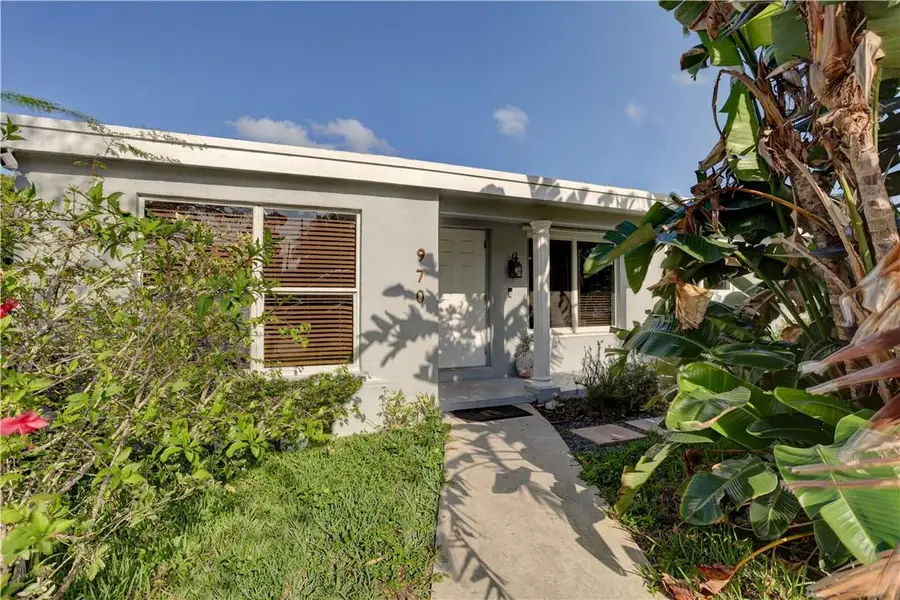970 SW 3rd Avenue, Pompano Beach, FL 33060 - #2