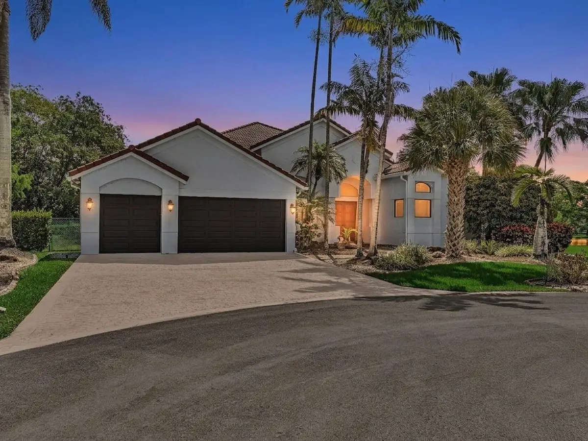 2602 SW 132nd Way, Davie, FL 33330 - #1