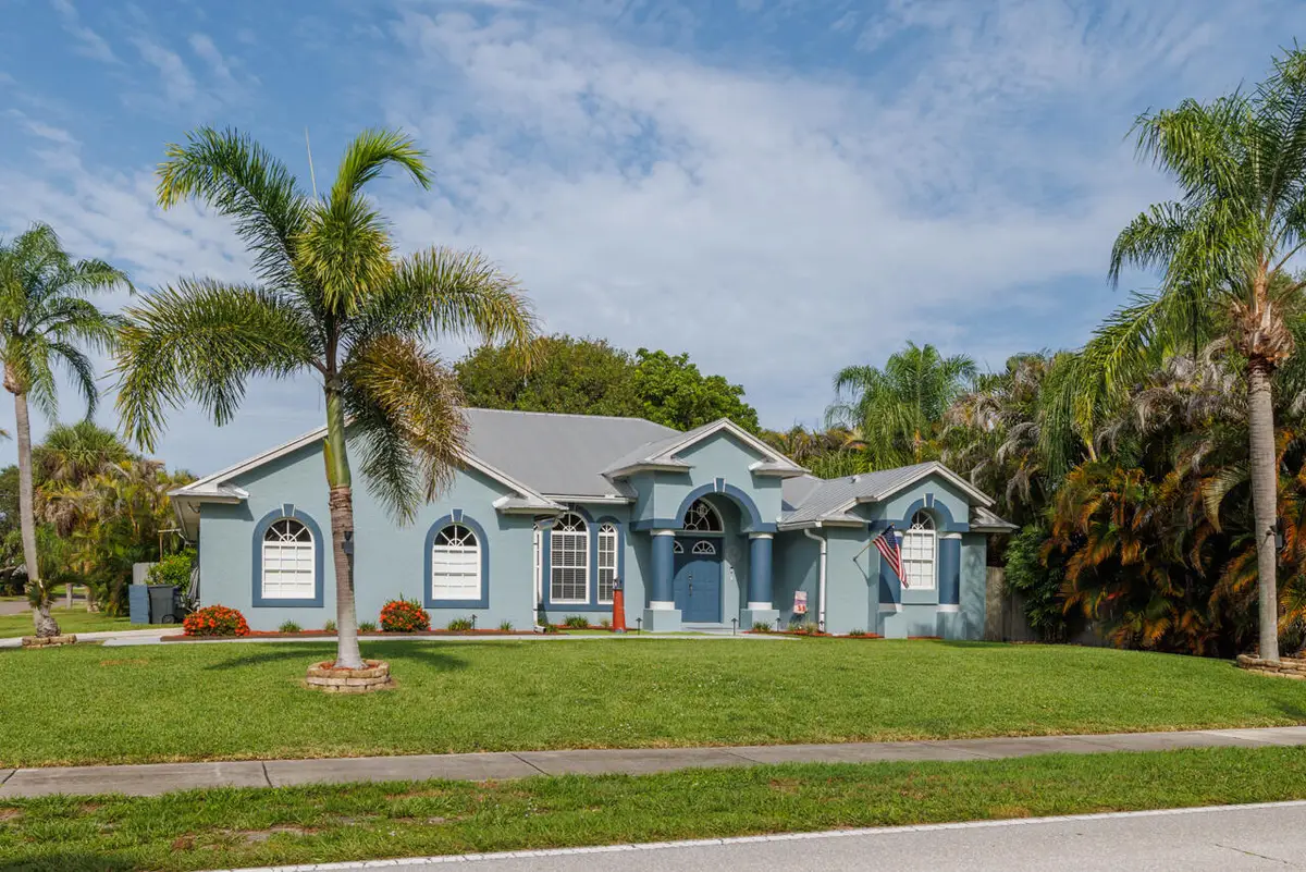 8173 SE Carlton Street, Hobe Sound, FL 33455 - #1