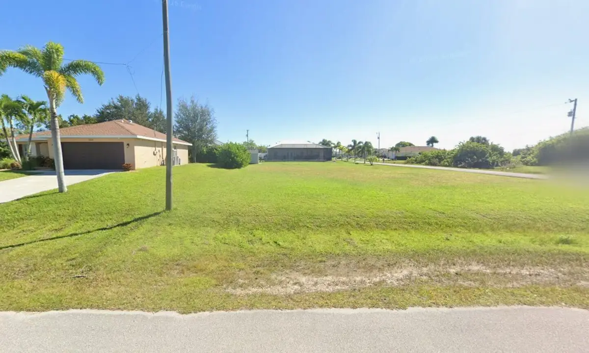 815 NW 28th Place, Cape Coral, FL 33993 - #1