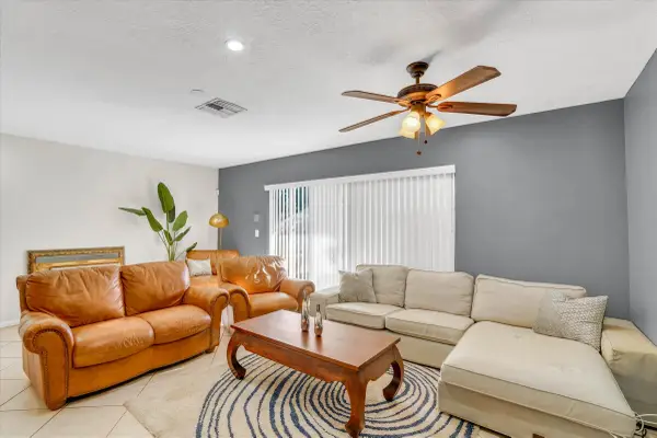 7357 NW 34th Street #7357, Lauderhill, FL 33319