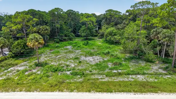 17072 93rd Road N, The Acreage, FL 33470