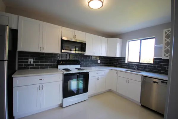 5917 Via Vermilya #308, Lake Worth, FL 33462