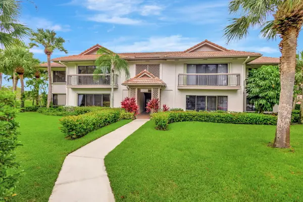 1109 Duncan Circle #201, Palm Beach Gardens, FL 33418