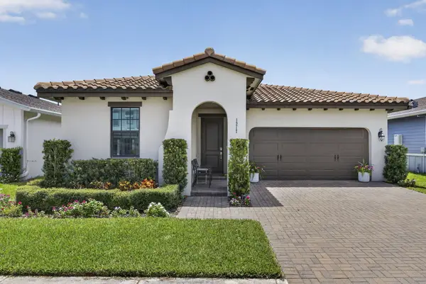 1217 Wandering Willow Way, Loxahatchee, FL 33470